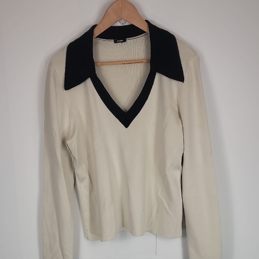 Express Cream and Black Sweater Knit Top